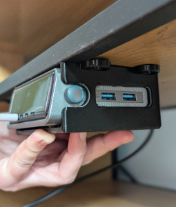 3d Mount Anker 250w Charger 2