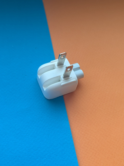 Adapter Apple VOLEX APC7D