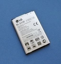 Батарея LG G4 BL-51YF з розбирання