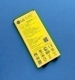 Батарея LG G5 (BL-41D1F) з розбирання