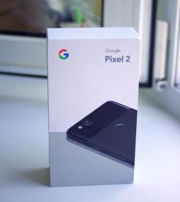 Коробка Google Pixel 2