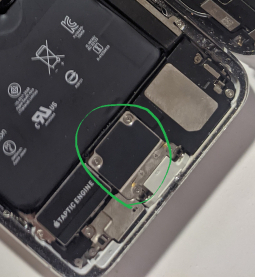 Панель (защитный фиксатор) металлический Apple iPhone 11 Pro Max на нижний шлейф большая - фото 2