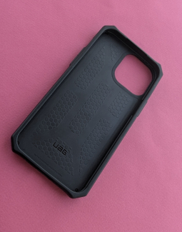 Case Apple IPhone 13 Pro   Urban Armor Gear Monarch Series 3