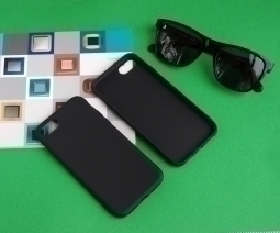 Чохол для Apple iPhone 8 чорний матовий