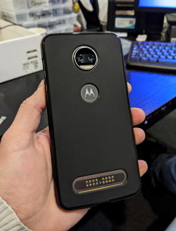 Чехол Motorola Moto Z2 Force черный матовый - фото 2