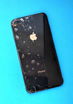 Корпус для Apple iPhone 8 Plus у чорному кольорі, б/у