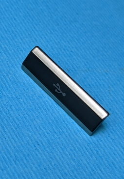 Кришка-заглушка для порту зарядки Sony Xperia Z1s c6916