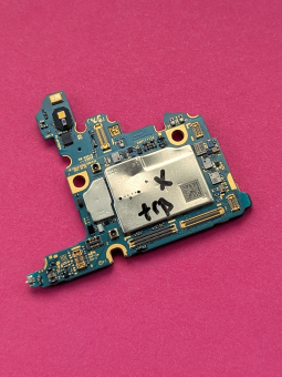 Defective Logic Board Samsung Galaxy S21 2