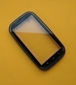 Сенсор у рамці Motorola Bravo mb520