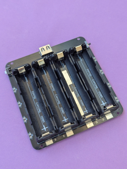 Diymore Powerbank 18650