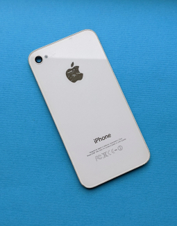 Кришка Apple iPhone 4s біла зі знаками використання