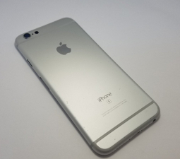 Кришка Apple iPhone 6s корпус срібло (В стоку) срібляста