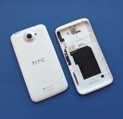 Кришка HTC One X C-сток біла корпус