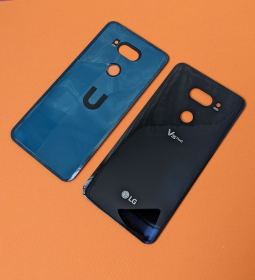 Кришка LG V35 чорна з синім відтінком