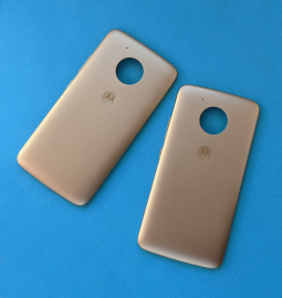 Кришка задня Motorola Moto E4 золота B-сток