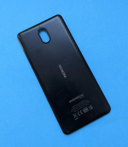 Кришка Nokia 3.1 чорна C-сток