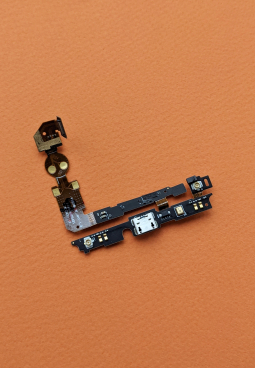 Нижній шлейф LG Lucid 2 (VS870) порт зарядки
