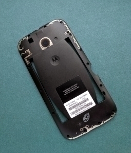 Середня частина корпусу Motorola Moto E1