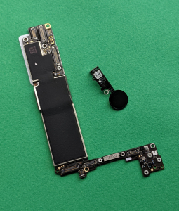 Материнська плата + touch-ID Apple iPhone 8 icloud lock (64 ГБ, a1863 Qualcomm) N1