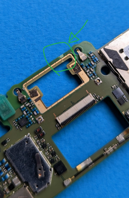 Материнська плата під відновлення Motorola Moto Z2 Force (фізичне пошкодження, тріщина) - фото 2