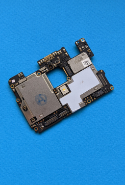 Материнська плата OnePlus 3t (6/64 ГБ) 2 сім-карти (дефект - не працює датчик наближення)