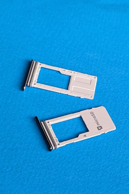 Лоток microSD картки Samsung Galaxy A8 Plus чорний