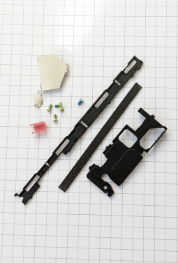 Набір гвинтів і притискних пластин Sony Xperia Z5 Premium