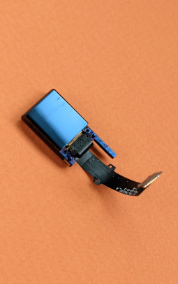 Камера фронтальная выдвижная Motorola One Hyper синяя - фото 2