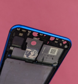 Рамка корпусу бокова Huawei P Smart Plus 2018 (Nova 3i) синя (C-сток) - фото 6