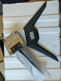 Stand Gigabyte M27Q P 1