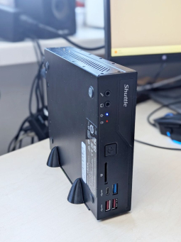 Vertical Stand Shuttle Xpc 5